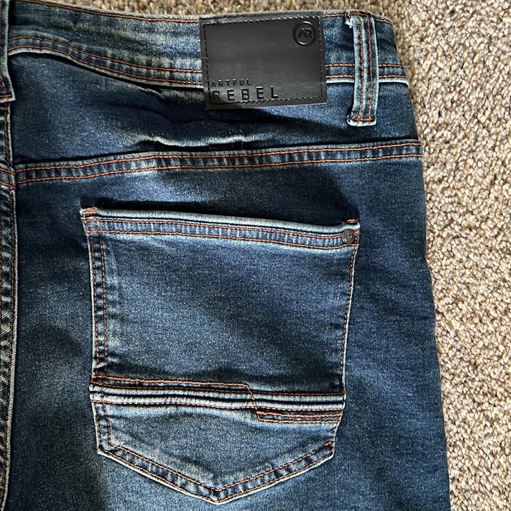 Blue Jeans - Picture 5 of 5